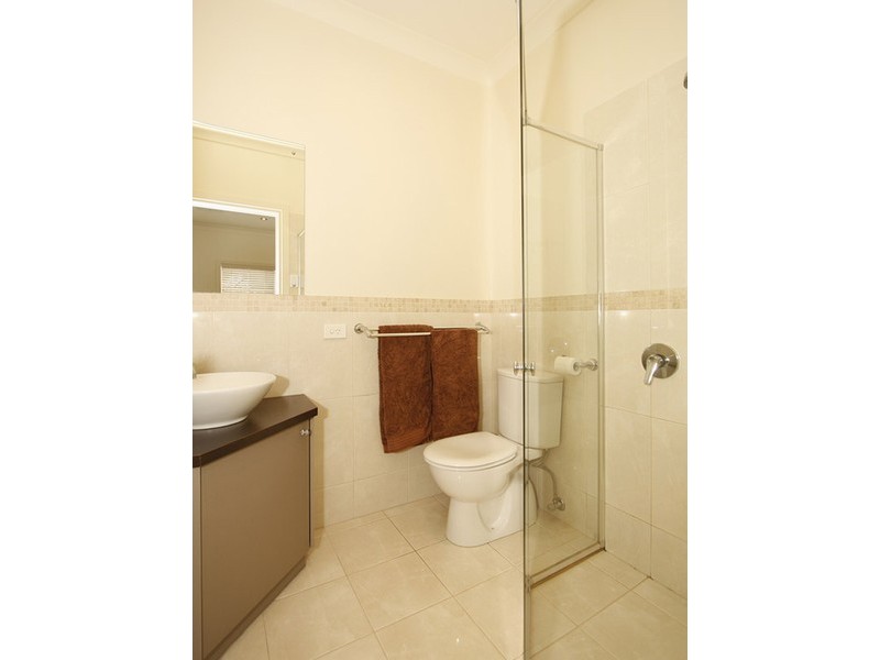 1 Yeomans Avenue, Henley Beach South SA 5022